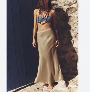 Zara layered trumpet skirt